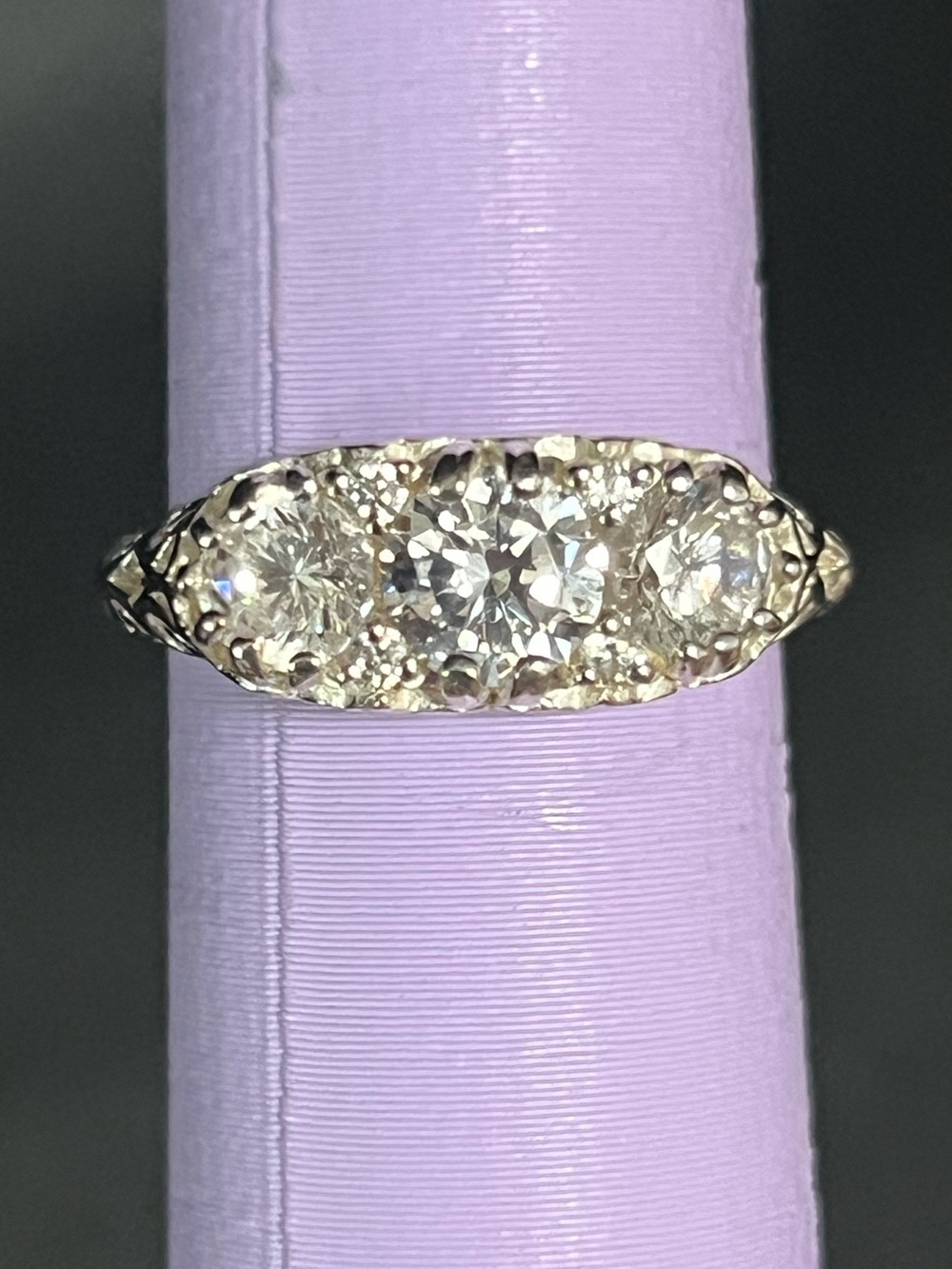 925 Sterling Silver Clear 3 Stone Ring Size 8 Ornate Filigree